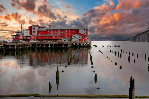 www.cannerypierhotel.com