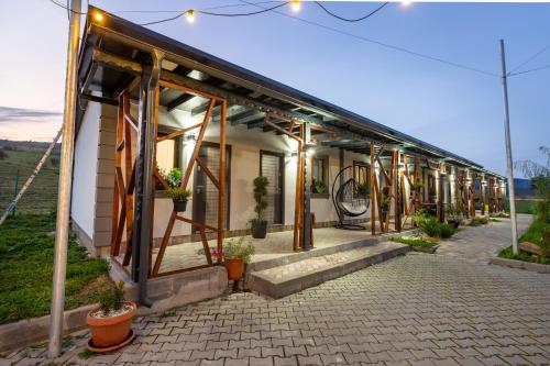 www.hotelmccall.com