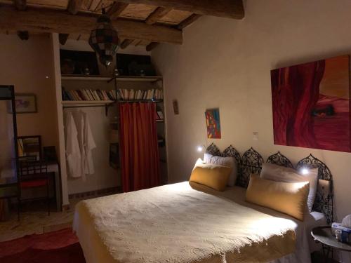 www.thelowerhouserooms.com