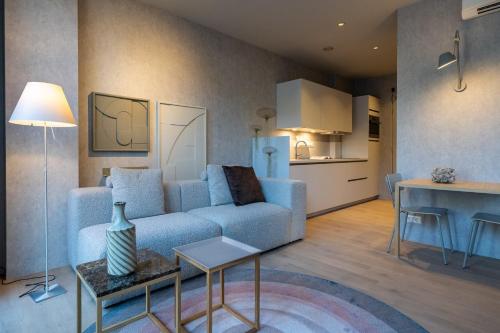 www.348suites.com