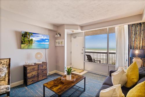 www.sunrisebeachclubdaytona.com