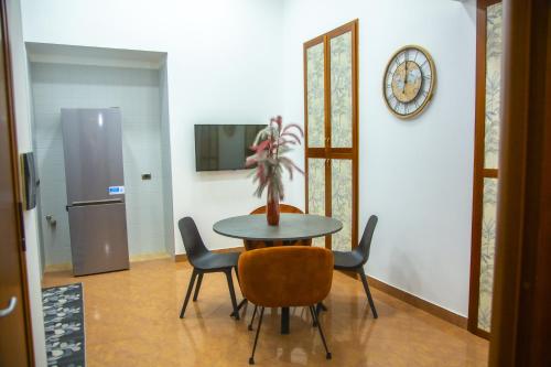 www.homesense.com