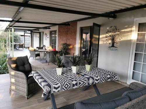 www.thehospitalitycollection.co.za