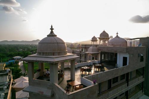 www.aravalimahal.com