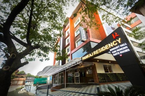 www.hotelpankajresidency.com