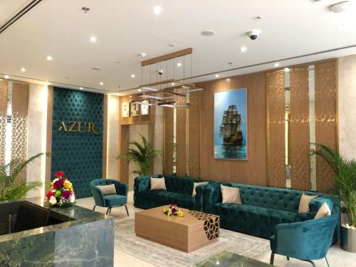 www.azurregency.com