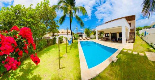 www.villaslirio.com
