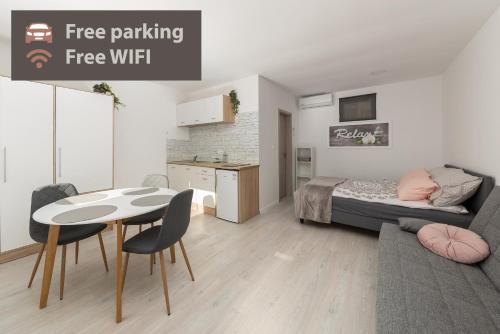 www.apartmajitivoli.com