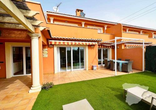 www.casacolari.com