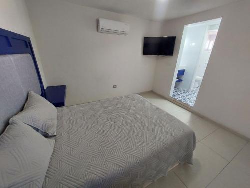 www.brownhotels.com