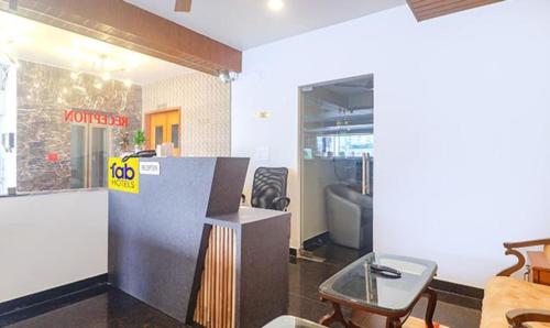 www.freshlivingrooms.in