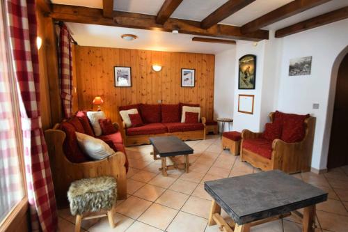 www.chalet-lesgarands.com