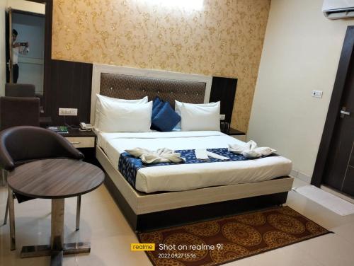 www.hotel-du-porge.com