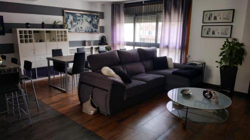 www.les-angles-location.com