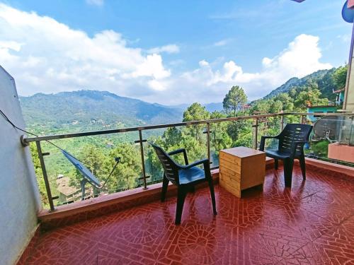 www.hotelkasauliresort.com