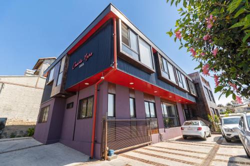 www.hotelcaligiuri.com