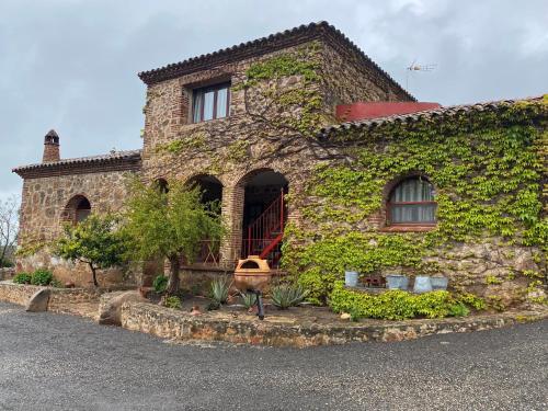www.hotelmonasteriorocamador.es