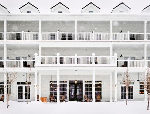 www.lakehousecanandaigua.com