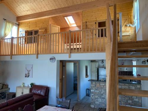 www.drumnadrochit-lodges.com