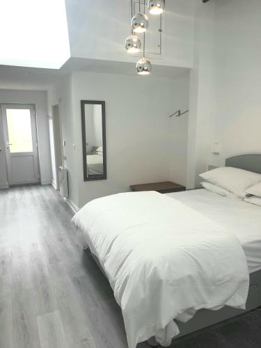 www.morecambebay-physio.co.uk