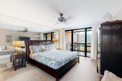 www.hanaleibayresort.com