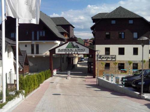 www.zlatiborskikonaci.com