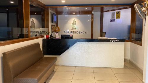 www.hotellalucertola.it