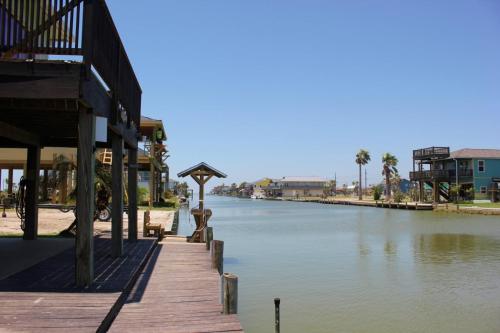 www.sandbaroakland.com