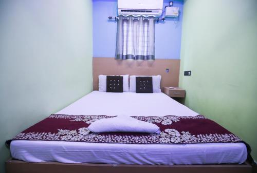 www.hoteljana.com