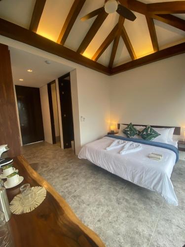 www.amilaresort.com