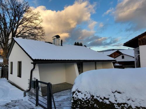 www.feriendorf-poellauberg.at