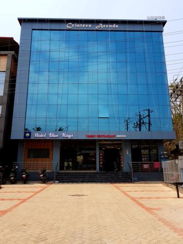 www.hotels-akena.com