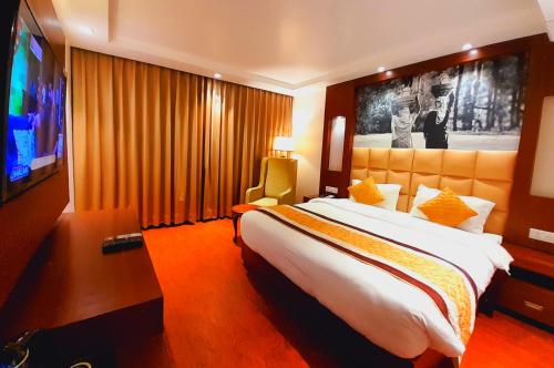 www.hotelroyalsavoykashmir.com