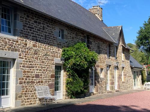 www.tourisme-coutances.fr