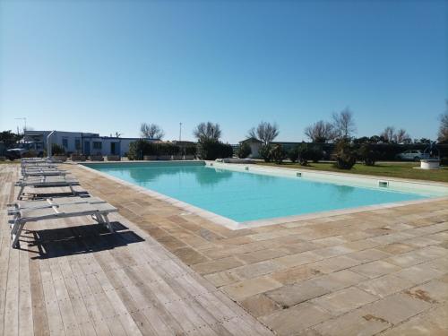 www.rivadipaloresort.com