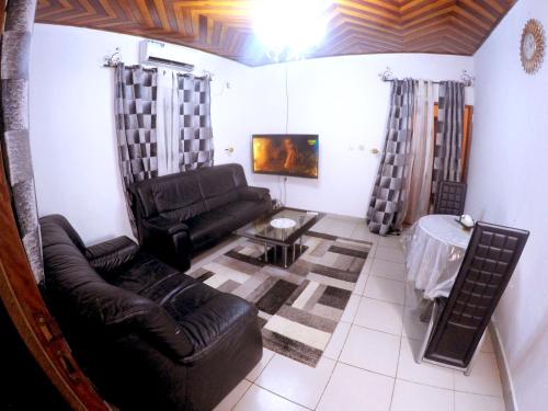 www.carouselhotel.com