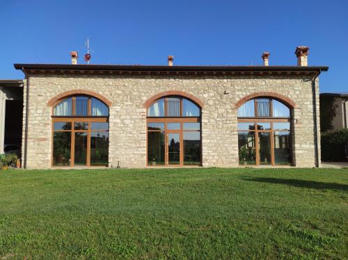 www.agriturismoponteflorio.it
