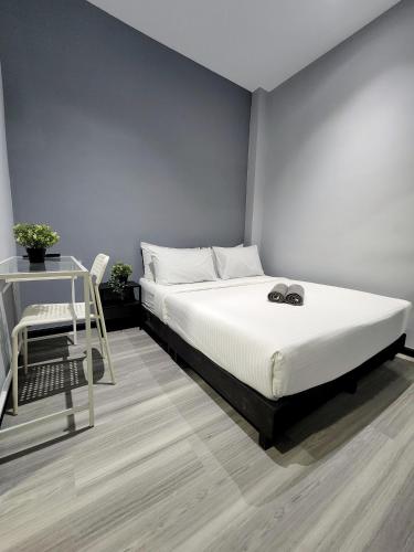 www.skyhivevacay.com