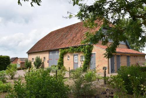 www.highertrenearfarm.uk