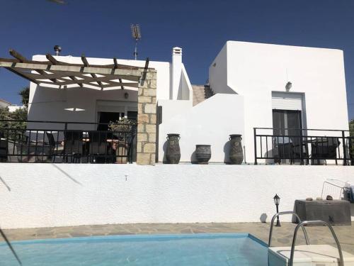 www.villaeos.de