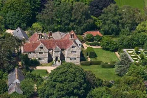 www.arretonmanor.net