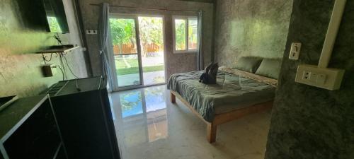 www.hotelmahkota.com
