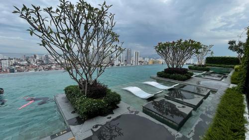 www.beacon-suites.com
