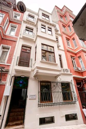 www.zeusparadisehotel.com
