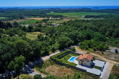 www.villagiovanna-porec.com