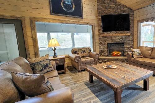 www.timbertown.ca