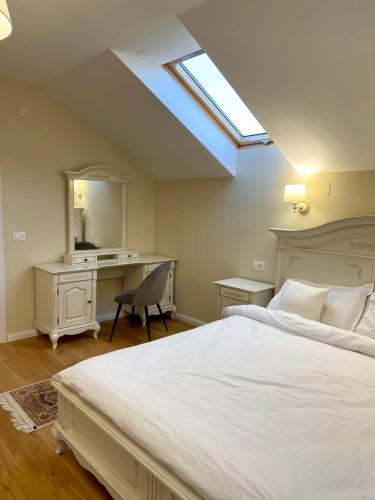www.rosehilllodges.com
