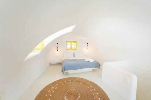 www.aneliahouse.com