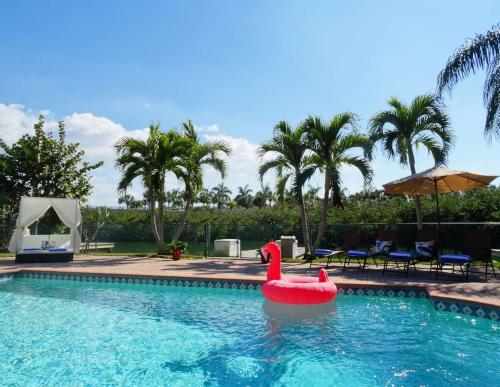 www.paulowensatthebeachhouse.com