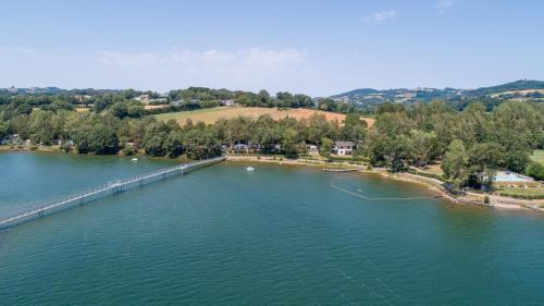 www.camping-cantarelles.fr